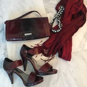 Wht House Black Mkt Paula Gator leather